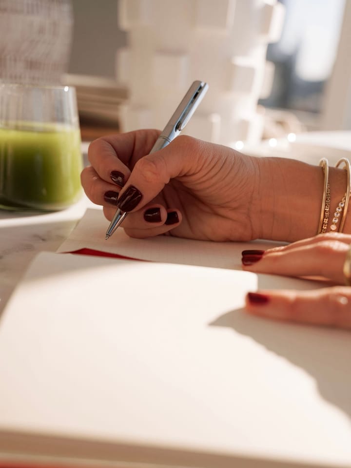 navigating holiday stress with grounding rituals